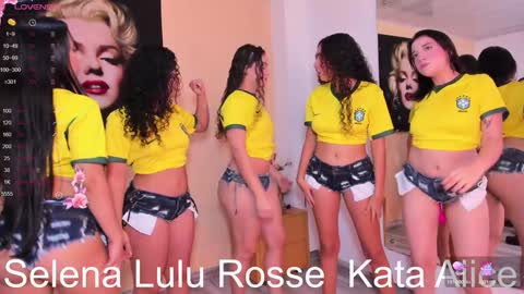 Snapshot of cutee_world chatting on 02-19-26, 02:07 moderator JAZMIN my team is Abby RachelMia online show from 02-19-26, 02:07