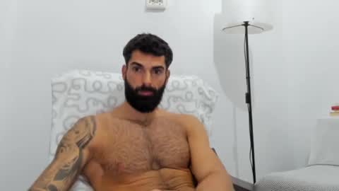 cuteeboy online show from 11-09-25, 03:54