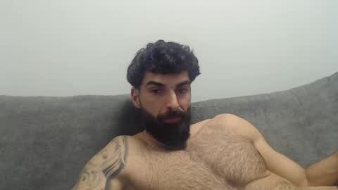 cuteeboy online show from 02-11-26, 07:30