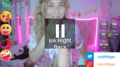 Snapshot of cuteee_kitty chatting on 10-07-25, 12:08 Kitty online show from 10-07-25, 12:08