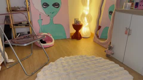 Snapshot of cuteelsa_ chatting on 04-29-26, 03:10 Elsa online show from 04-29-26, 03:10