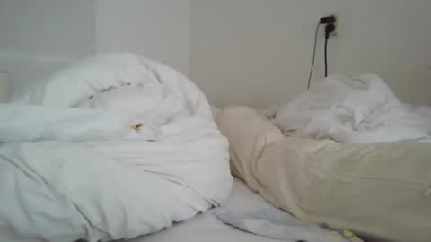 Cutegoth online show from 10-05-25, 11:08