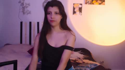 Snapshot of cutehaome chatting on 01-08-26, 12:57 haome online show from 01-08-26, 12:57