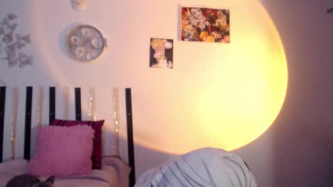 Snapshot of cutehaome chatting on 01-15-26, 08:01 haome online show from 01-15-26, 08:01