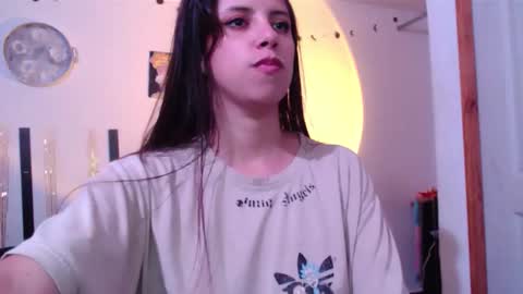 Snapshot of cutehaome chatting on 02-23-26, 06:38 haome online show from 02-23-26, 06:38