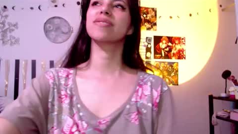 Snapshot of cutehaome chatting on 03-08-26, 06:01 haome online show from 03-08-26, 06:01