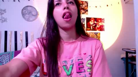 Snapshot of cutehaome chatting on 04-09-26, 04:34 haome online show from 04-09-26, 04:34