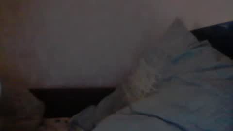 cutekattie online show from 12-23-24, 08:00