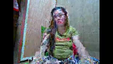 Snapshot of cutelalay chatting on 10-22-25, 09:03 Lalai online show from 10-22-25, 09:03