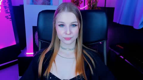 Snapshot of cutemousee chatting on 12-05-24, 06:10 Rina online show from 12-05-24, 06:10