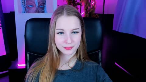 Snapshot of cutemousee chatting on 12-10-24, 07:54 Rina online show from 12-10-24, 07:54