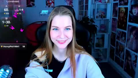 Snapshot of cutemousee chatting on 02-15-25, 02:44 Rina online show from 02-15-25, 02:44