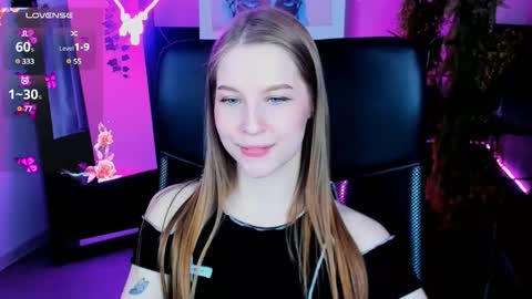 Snapshot of cutemousee chatting on 02-25-25, 02:44 Rina online show from 02-25-25, 02:44
