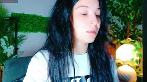 cuteness__girl online show from 10-27-25, 06:17