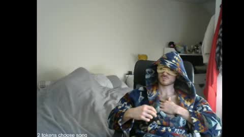 Snapshot of cutepatoots chatting on 12-22-24, 12:49 El online show from 12-22-24, 12:49