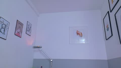 cutepetitee online show from 05-30-26, 08:06