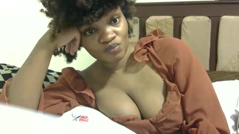 cutermilly online show from 12-08-24, 09:08