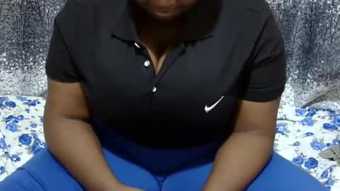 cutermilly online show from 03-08-25, 11:48