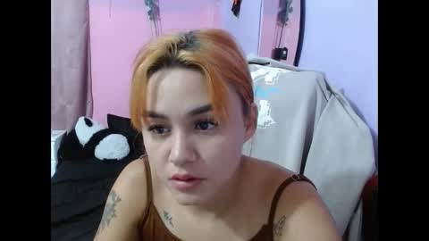 Snapshot of cuterouss chatting on 02-11-26, 06:40 cuterouss online show from 02-11-26, 06:40