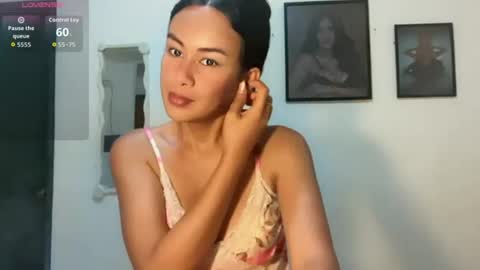 Snapshot of cutestar_xx chatting on 07-06-26, 03:14 Aya online show from 07-06-26, 03:14