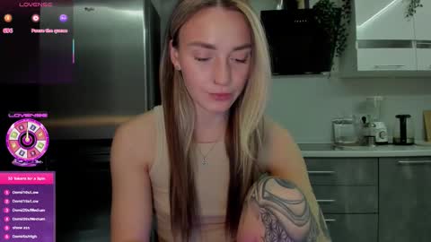 Snapshot of cutestdemon chatting on 02-13-26, 05:03 Im saving up to fix my favorite car online show from 02-13-26, 05:03