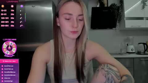 Snapshot of cutestdemon chatting on 02-23-26, 04:43 Im saving up to fix my favorite car online show from 02-23-26, 04:43