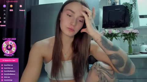 Snapshot of cutestdemon chatting on 03-19-26, 05:44 Im saving up to fix my favorite car online show from 03-19-26, 05:44