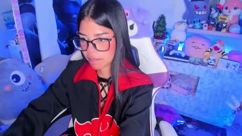 Snapshot of cutestephuwu chatting on 03-11-25, 04:21 - independent model online show from 03-11-25, 04:21