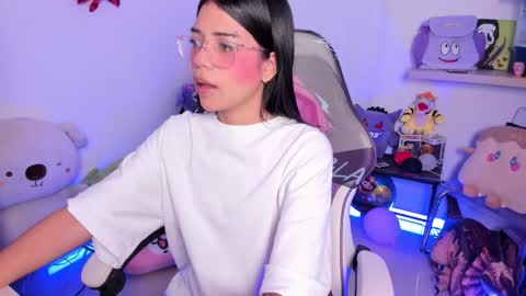 Snapshot of cutestephuwu chatting on 10-18-25, 01:08 - independent model online show from 10-18-25, 01:08