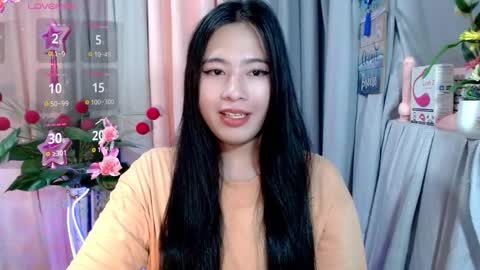 Snapshot of cutestgurl_ chatting on 12-17-25, 06:25 cute online show from 12-17-25, 06:25