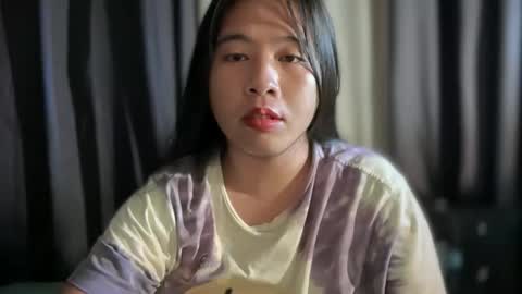 cute online show from 05-07-26, 12:27