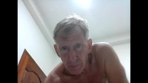 Snapshot of cutewhitebutt chatting on 09-20-25, 10:55 cutewhitebutt online show from 09-20-25, 10:55
