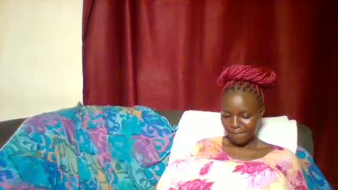 cutey_lunar online show from 02-01-25, 02:58