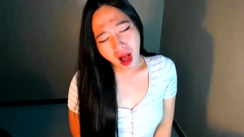 cutie_asianwoman online show from 02-13-25, 10:54