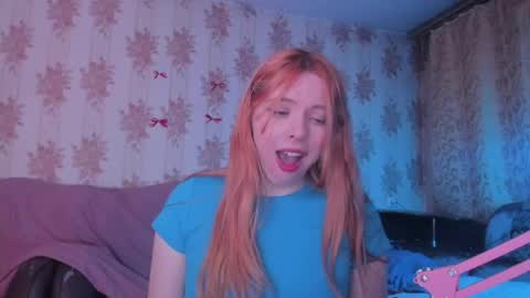 Snapshot of cutie_bambi_ chatting on 04-25-26, 01:41 Bambi online show from 04-25-26, 01:41