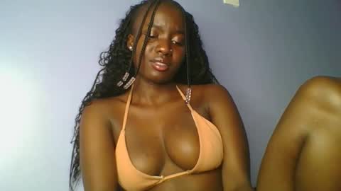 Snapshot of cutie_choco chatting on 12-20-25, 12:18 cutie_choco online show from 12-20-25, 12:18