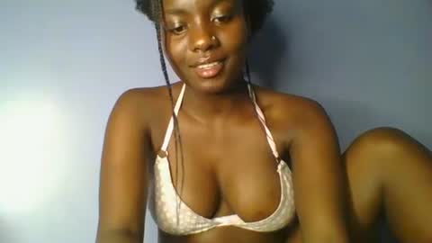 cutie_choco online show from 04-05-26, 09:01