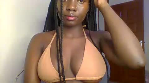 cutie_choco online show from 04-30-26, 08:57