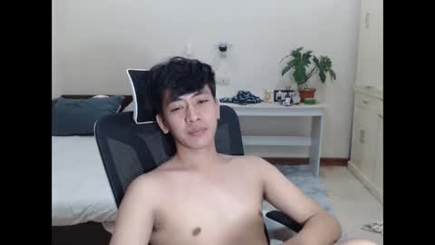 Snapshot of cutie_cumshow chatting on 11-07-25, 06:35 Neil Taylor online show from 11-07-25, 06:35