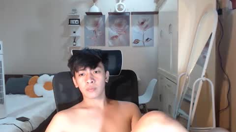 Snapshot of cutie_cumshow chatting on 11-13-25, 06:56 Neil Taylor online show from 11-13-25, 06:56