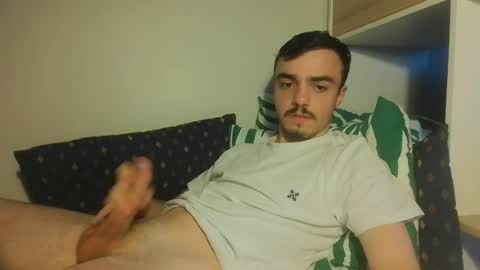 cutie garlix online show from 07-14-26, 07:52