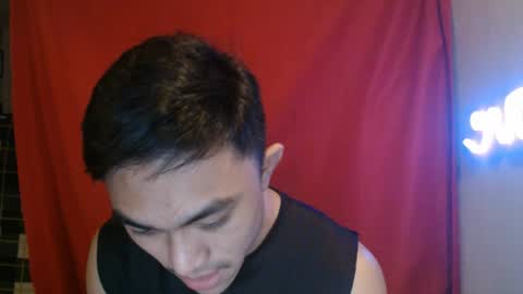 cutie_hunk69 online show from 06-22-26, 11:07