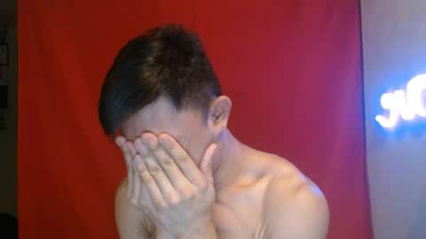 cutie_hunk69 online show from 06-25-26, 05:23