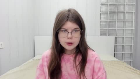 Snapshot of cutie_lory chatting on 02-25-25, 02:03 cutie_lory online show from 02-25-25, 02:03