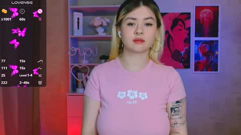 Snapshot of cutie_mili chatting on 01-14-25, 02:40 mili online show from 01-14-25, 02:40