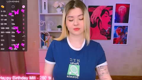 Snapshot of cutie_mili chatting on 01-27-25, 03:58 mili online show from 01-27-25, 03:58