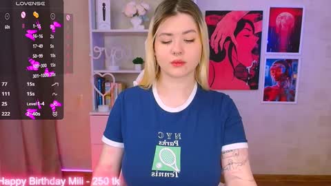 Snapshot of cutie_mili chatting on 01-27-25, 10:27 mili online show from 01-27-25, 10:27
