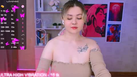 Snapshot of cutie_mili chatting on 02-03-25, 03:42 mili online show from 02-03-25, 03:42