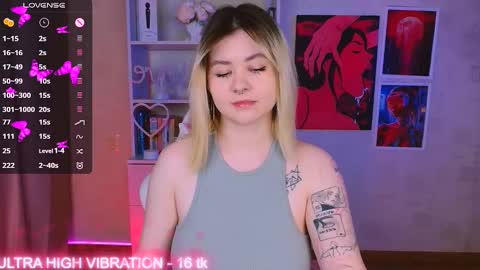 Snapshot of cutie_mili chatting on 02-10-25, 08:42 mili online show from 02-10-25, 08:42