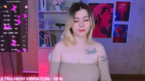 Snapshot of cutie_mili chatting on 02-27-25, 05:02 mili online show from 02-27-25, 05:02